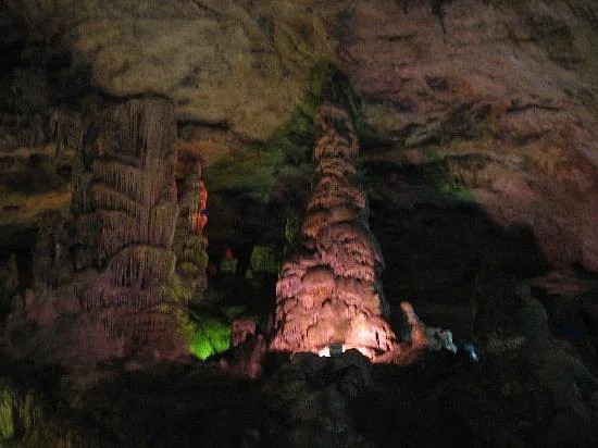 Wanxiang Cave