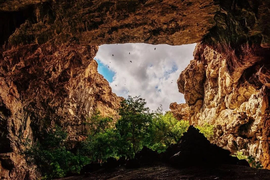 Holy Cave Ak Mosque