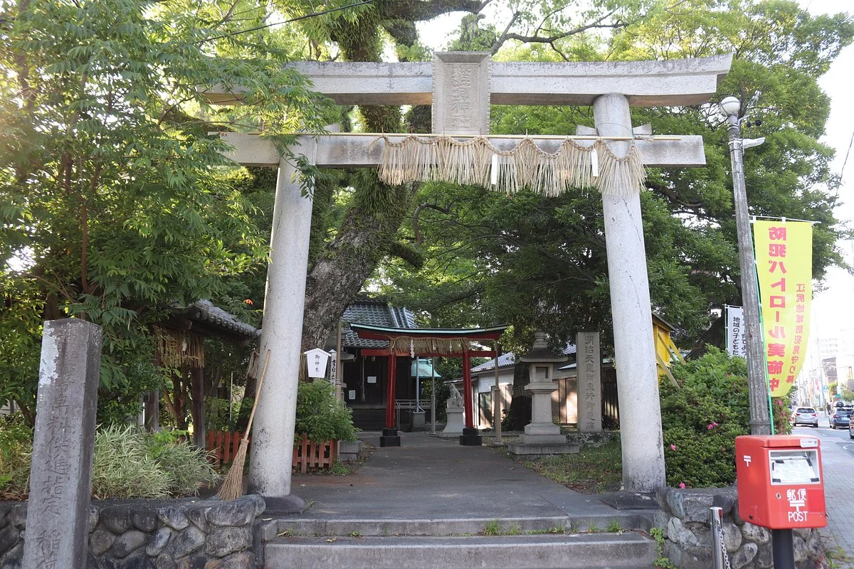 Uomachi Inari Shrine