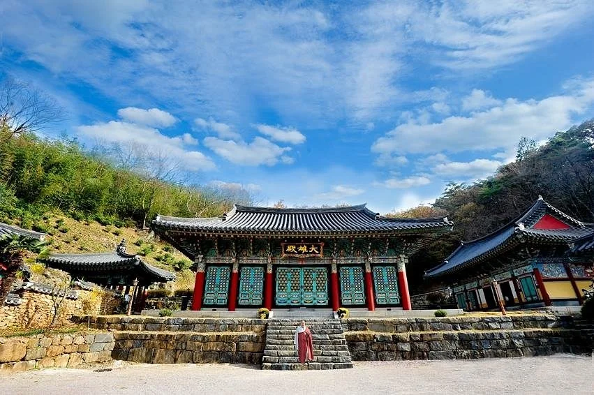 Mudeungsan Jeungsimsa Temple