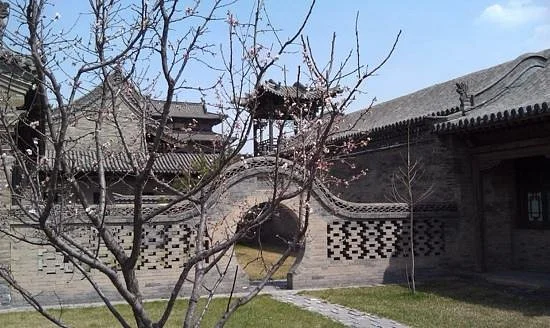 Chang's Family Manor