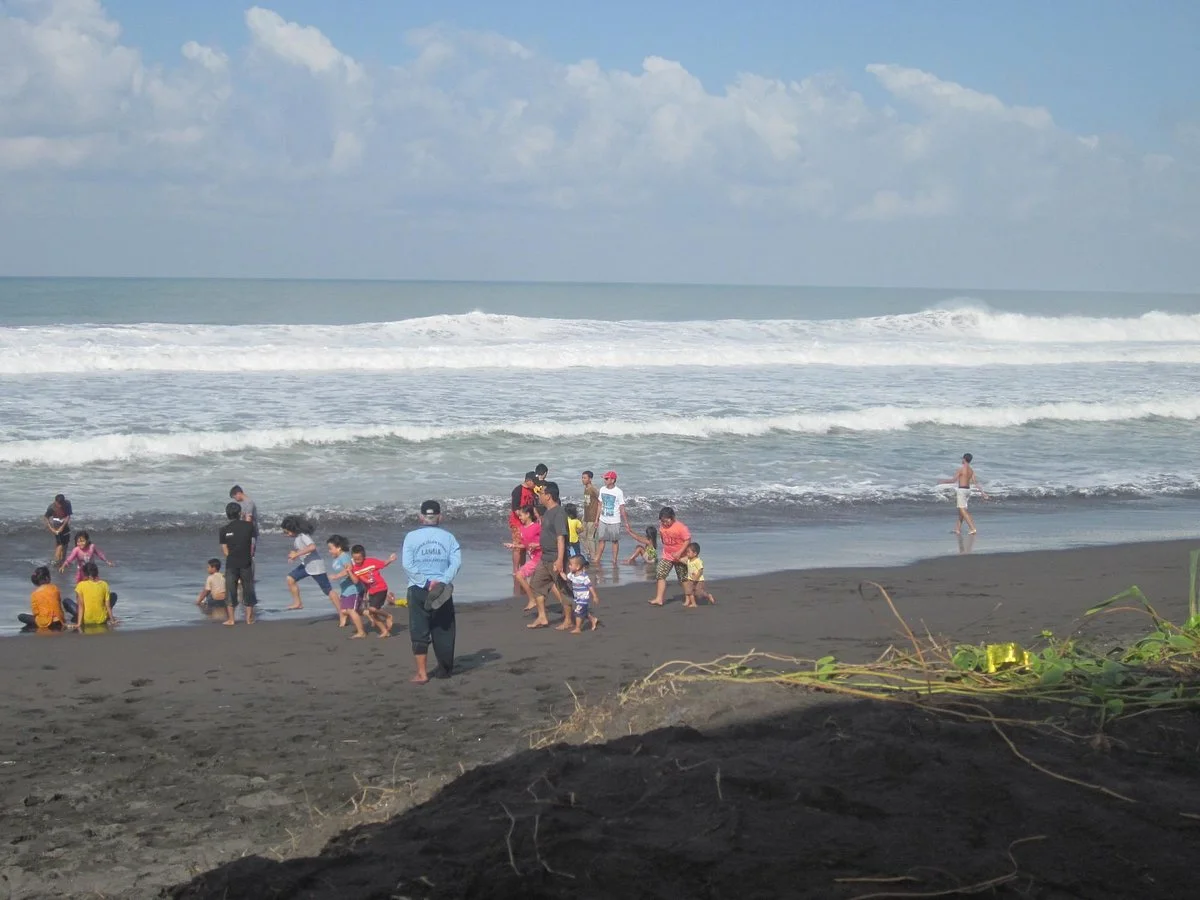 Kuwaru Beach