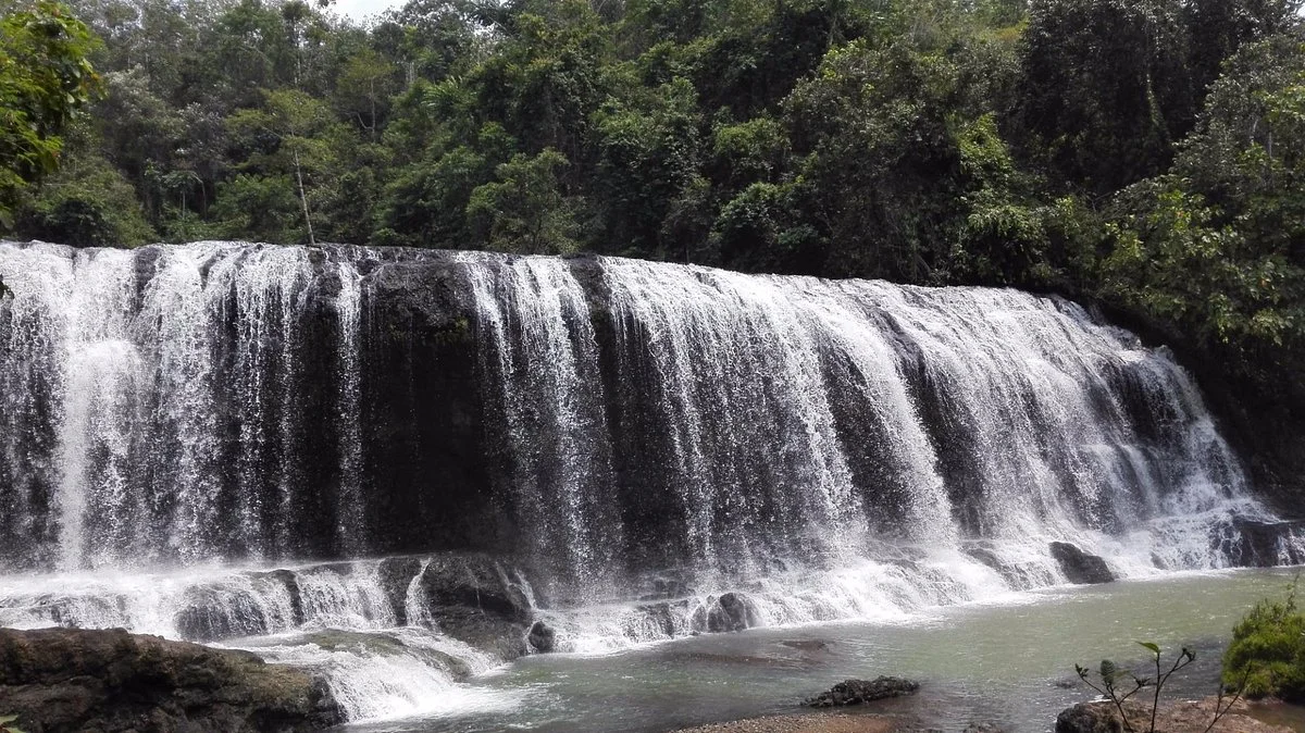 Tagbilat Falls