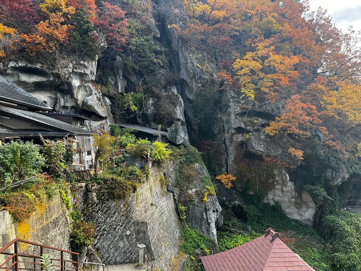 Yamadera Senju-in Temple