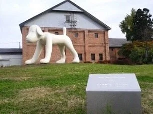 Atoz Memorial Dog