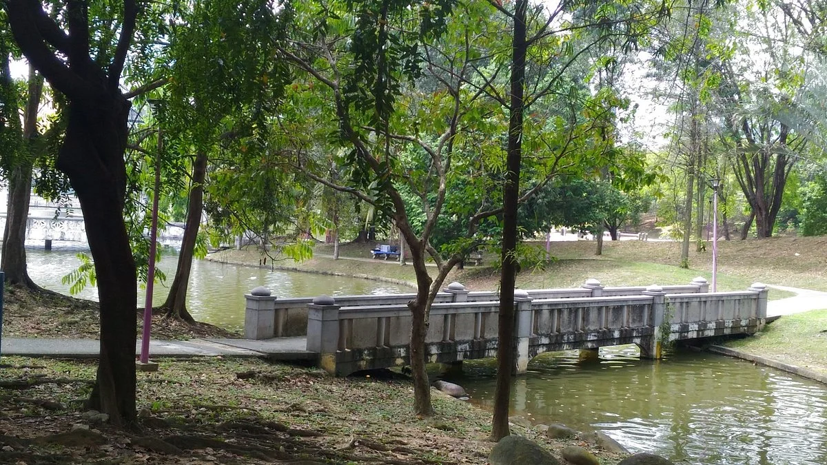 Shah Alam Lake Garden