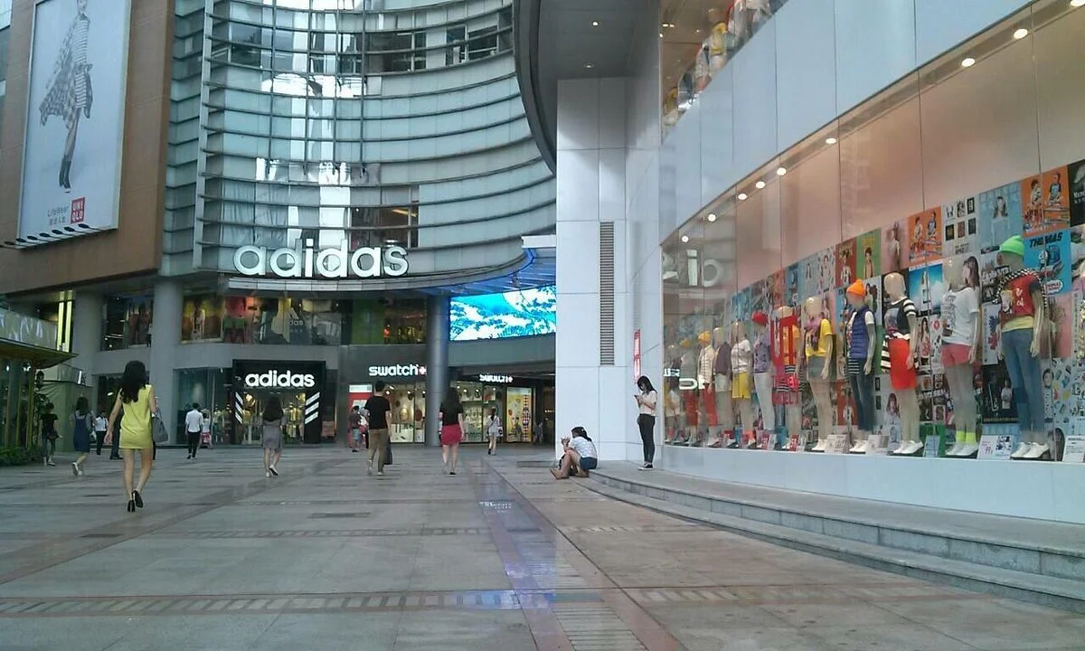 Victory Plaza