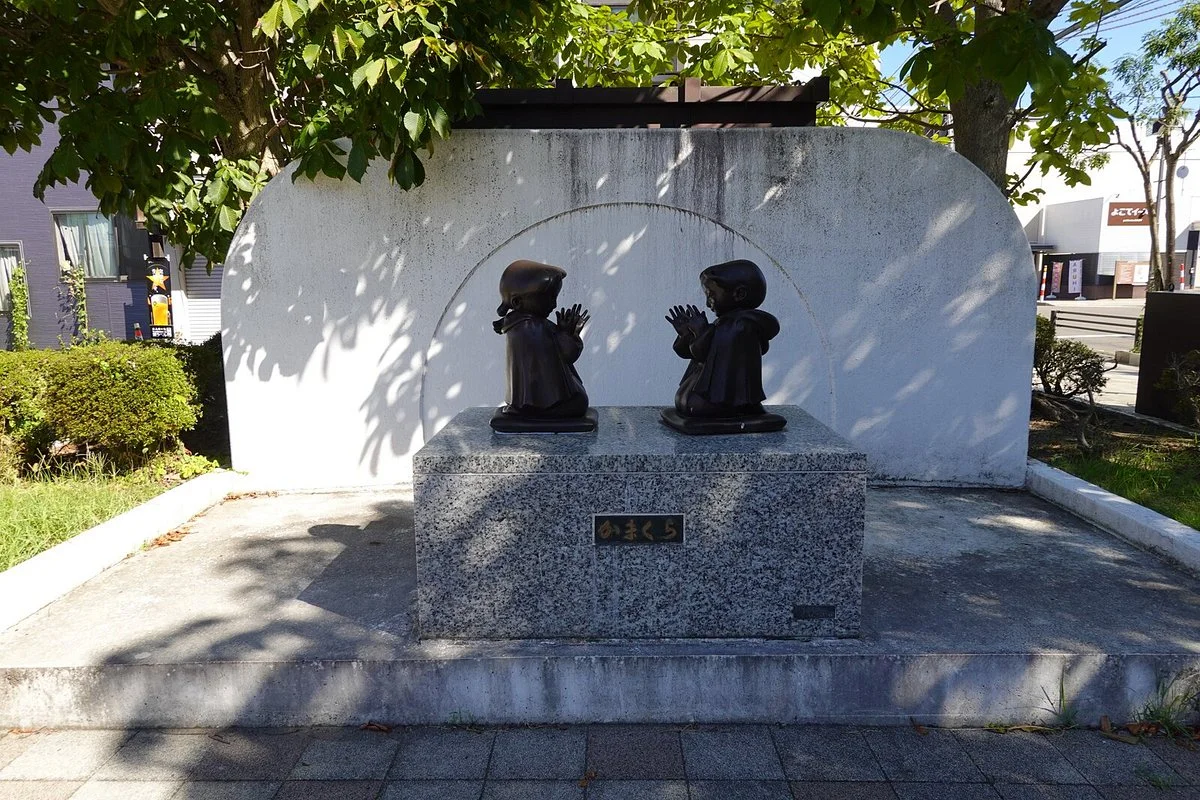 Kamakura Statue