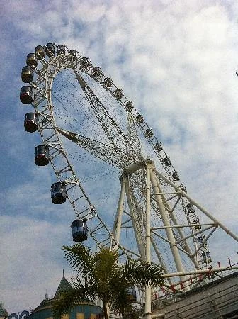 Xiamen Lixin Ferris Wheel