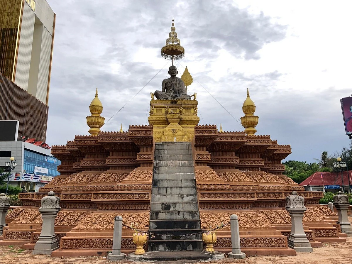 Samdech Chuon Nath Statue