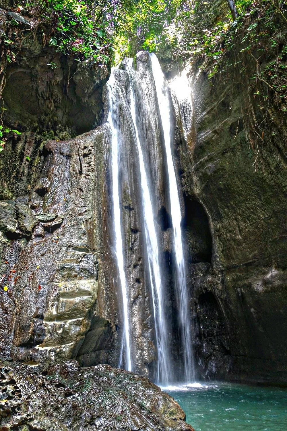 Bonbon Falls