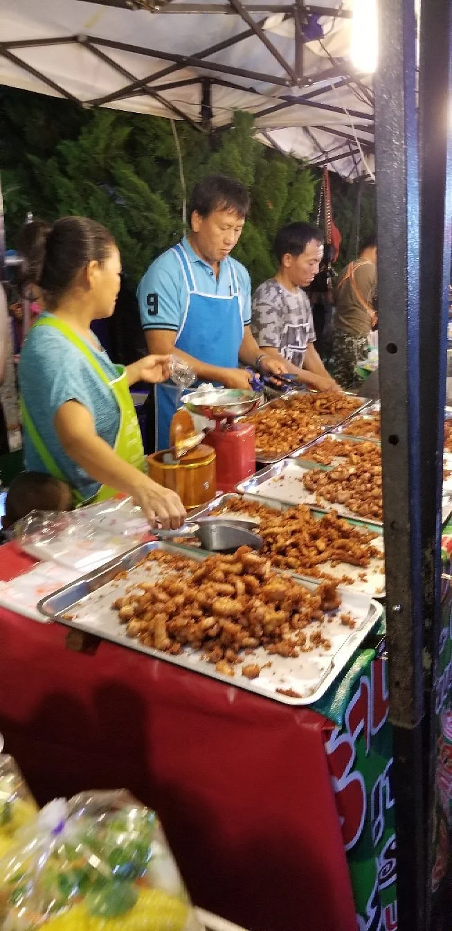 Sankhong Happy Street