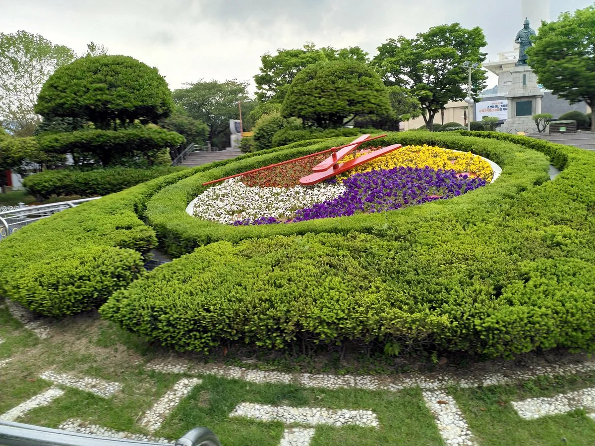 Flower Clock
