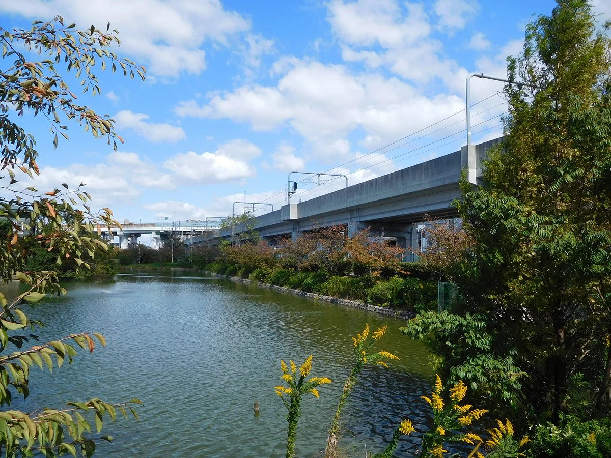 Momogaike Park