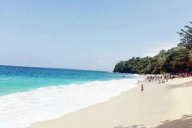 PAL Marinsow Beach