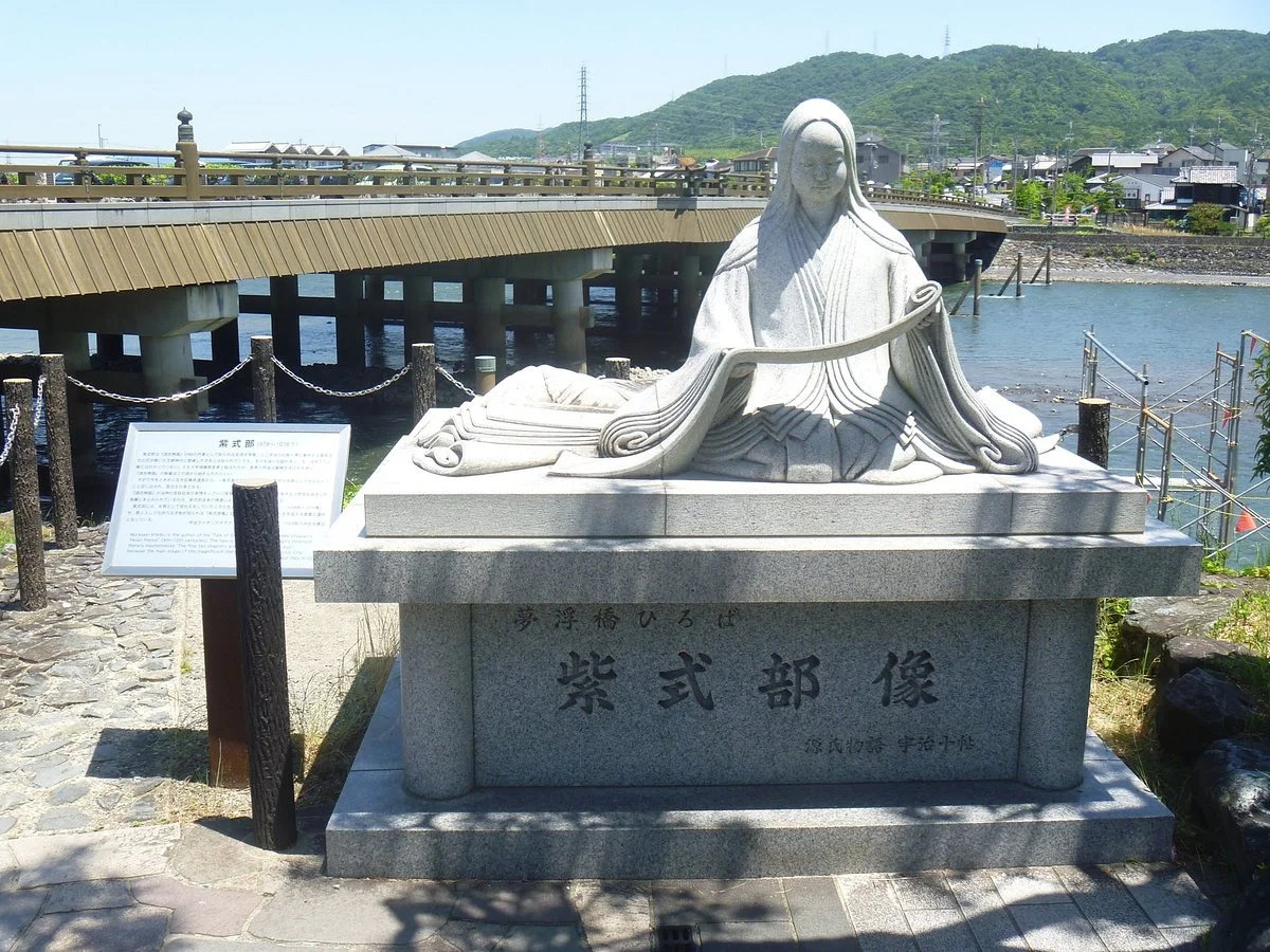 Murasaki Shikibu Statue