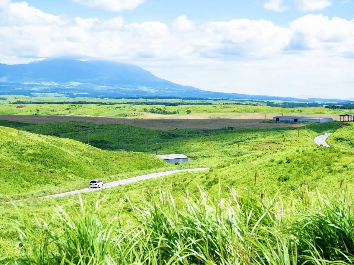 Aso Milk Road
