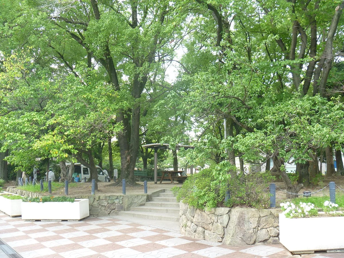 Ikeda Ekimae Park