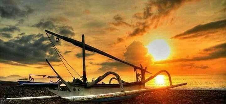 Kusamba Beach