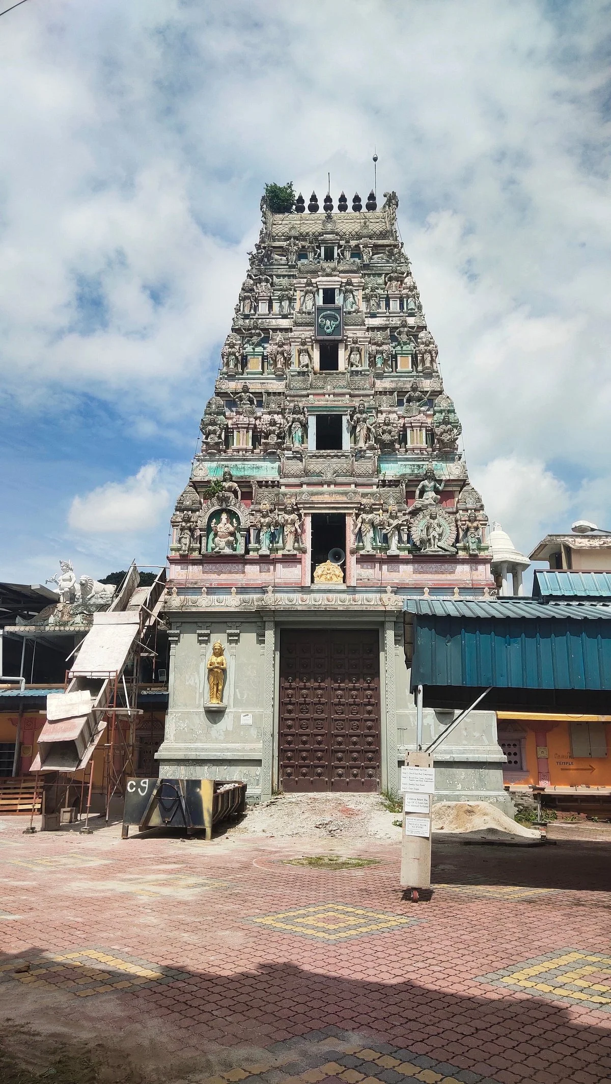 The Sri Nagara Thendayuthapani Temple