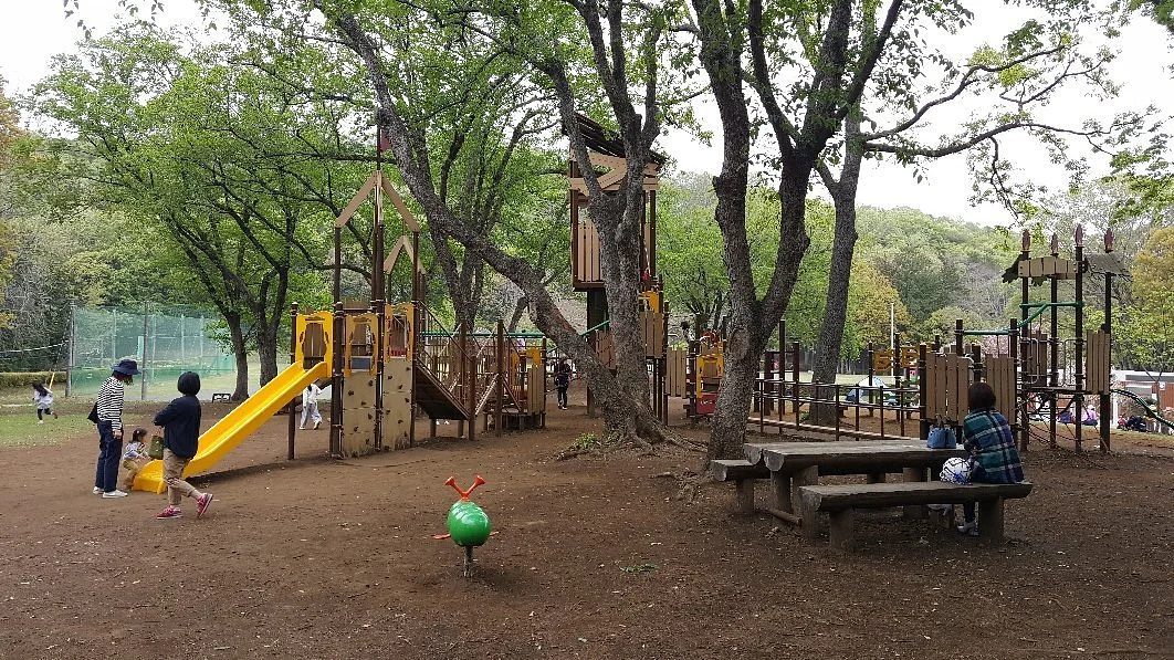 Shiraoyama Park