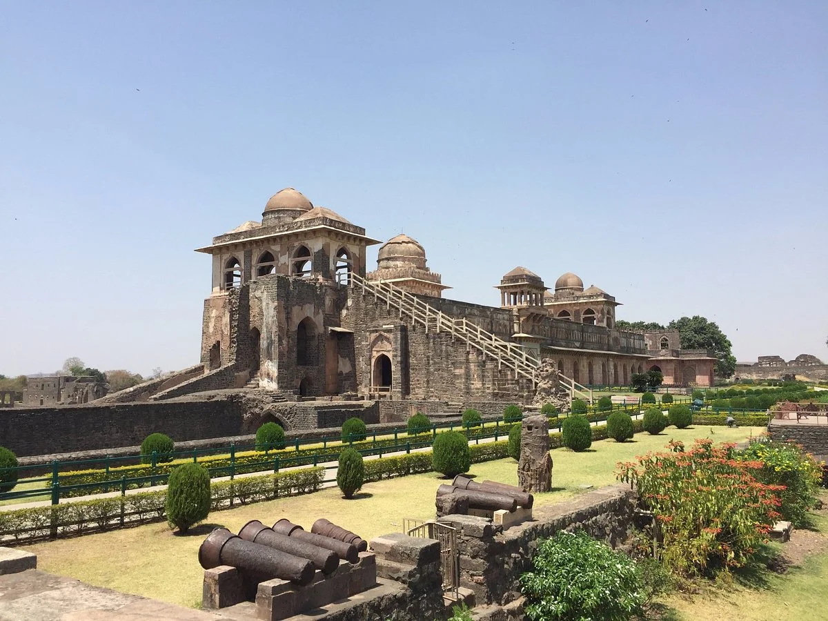 Ship Palace (Jahaz Mahal)