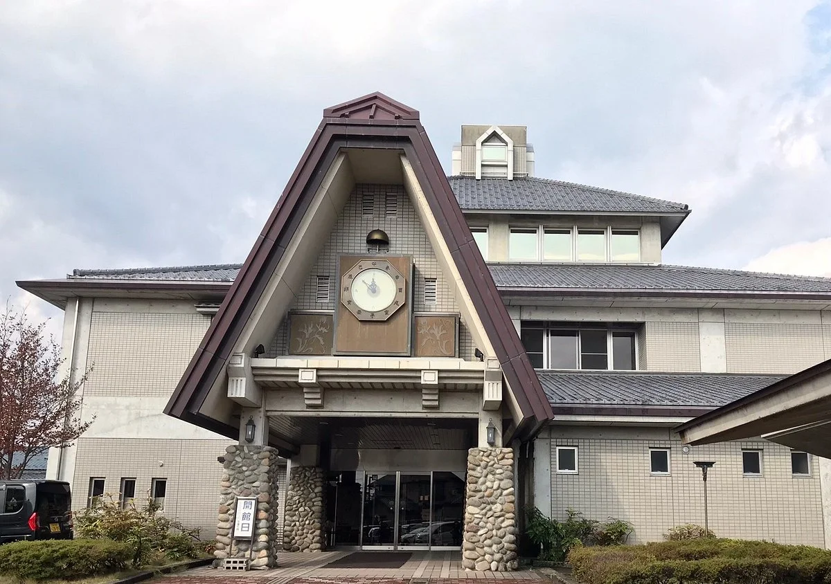 Katsuyama City Library