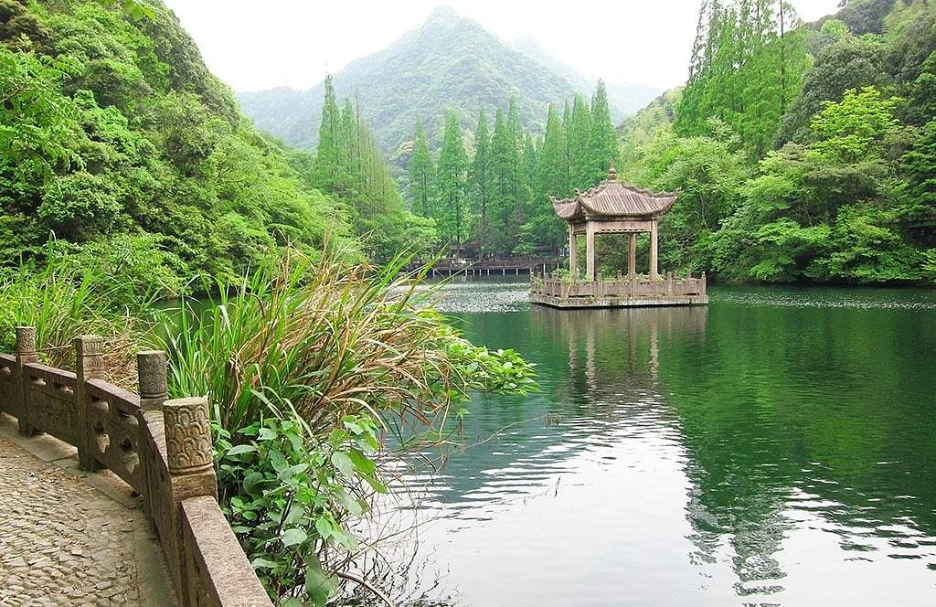 Tianming Mountain Spring