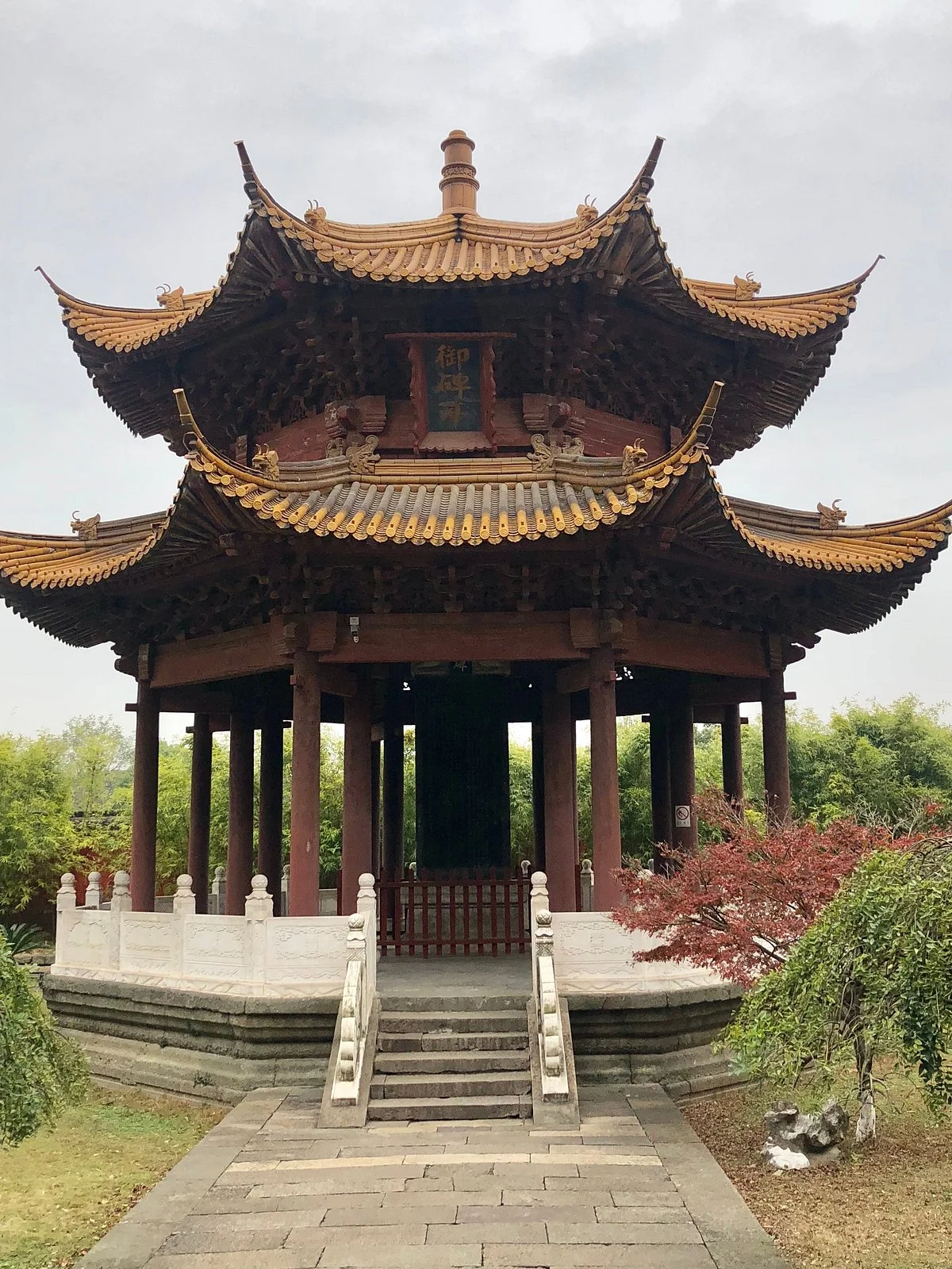 Jiaxing Haishen Temple