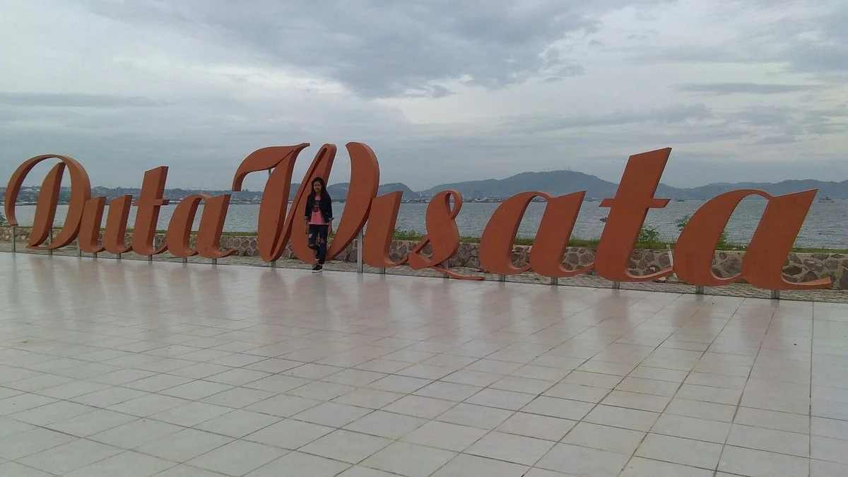 Pantai Duta Wisata