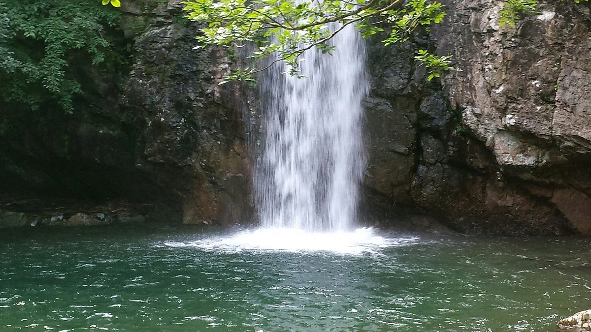 Paraeso Falls