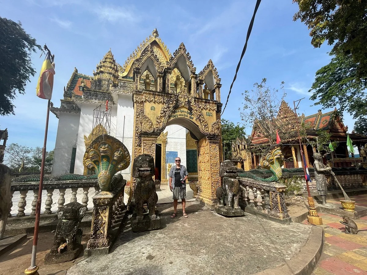 Phnom Santuk Temple