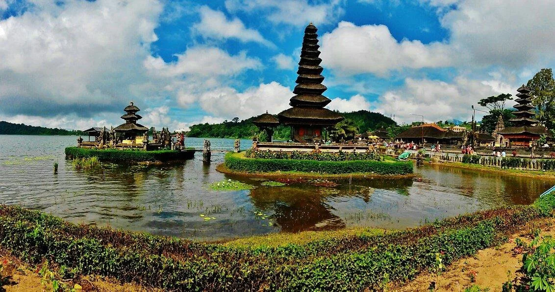 Lake Beratan