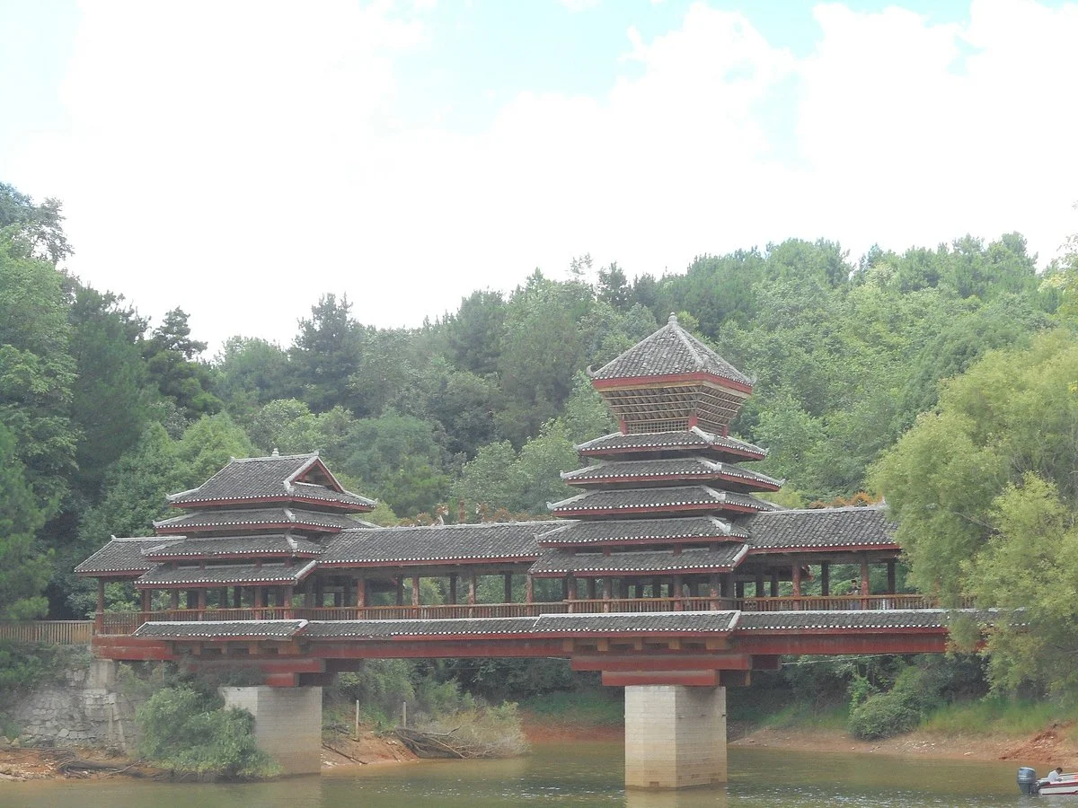 Hongfeng Lake