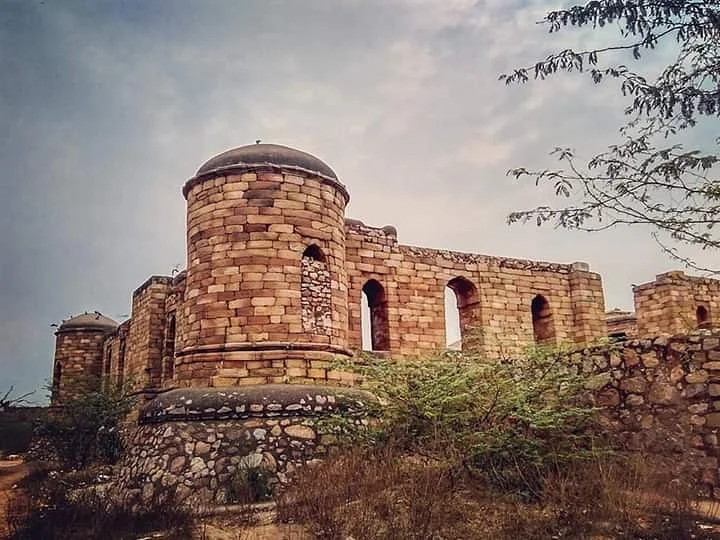 Sultan Ghari Tomb