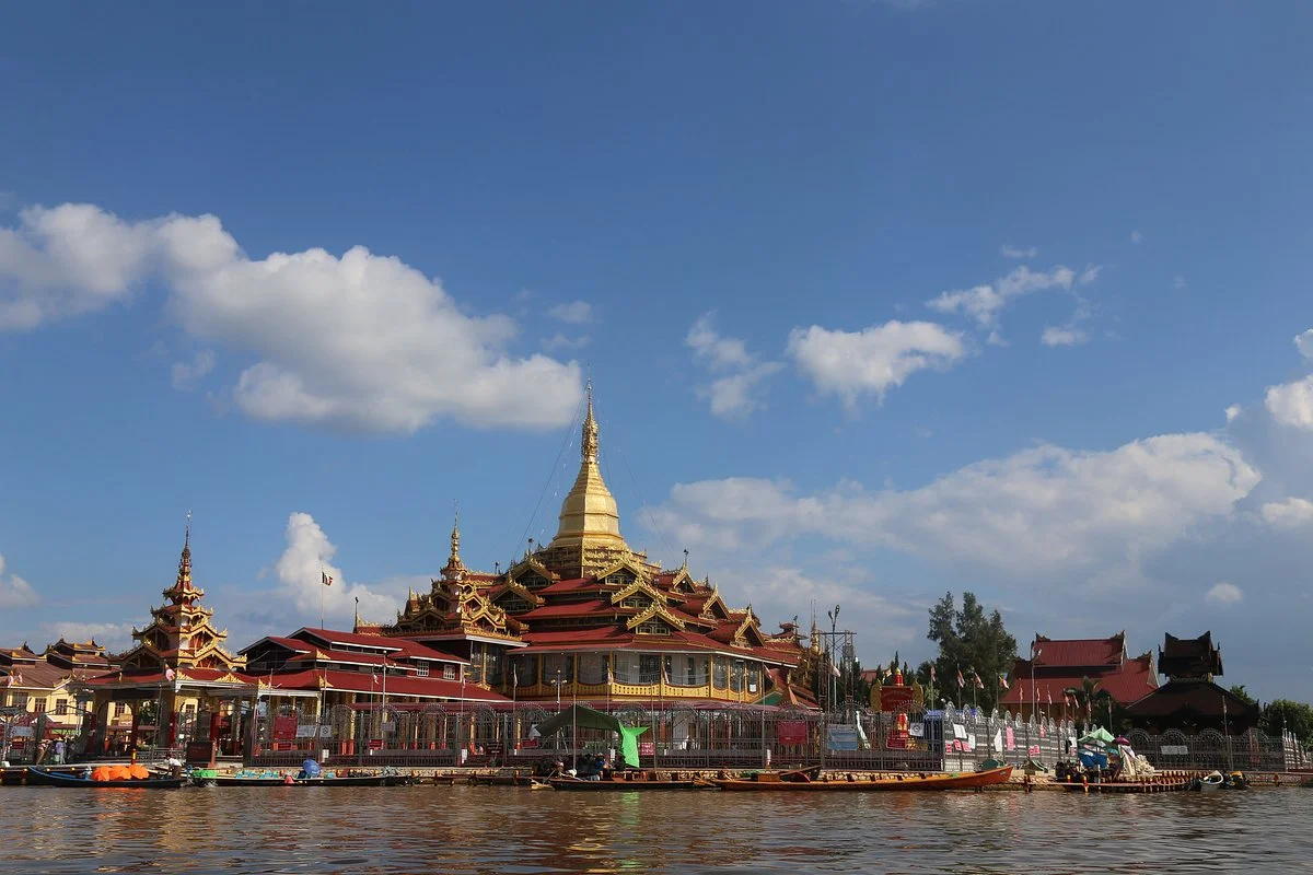 Hpaung Daw U Pagoda