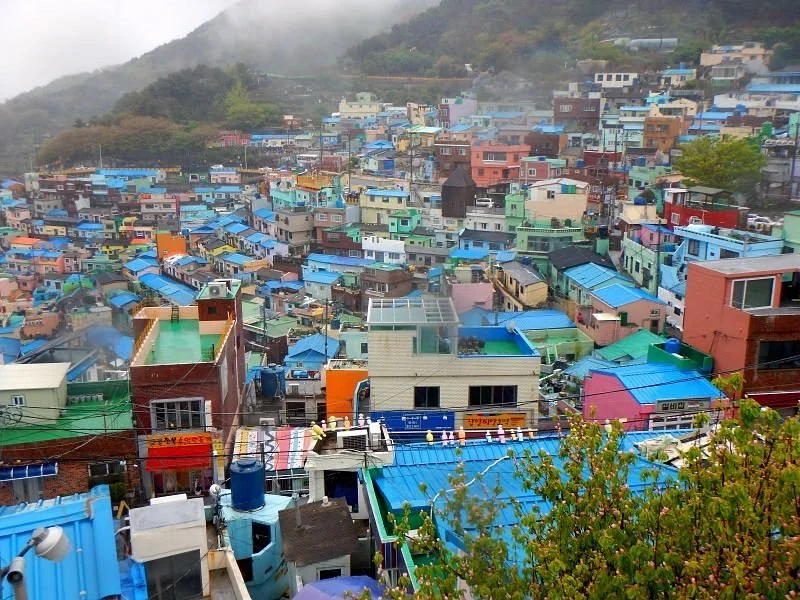 Gamcheon Munhwamaeul Haneul Maru Jeonmangdae