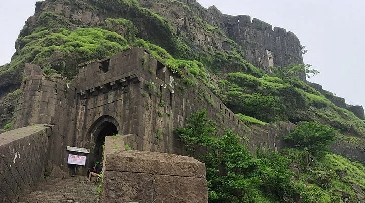 Sahastra Budhe Mandir