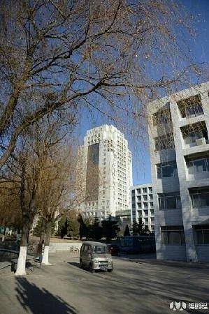 Yanshan University