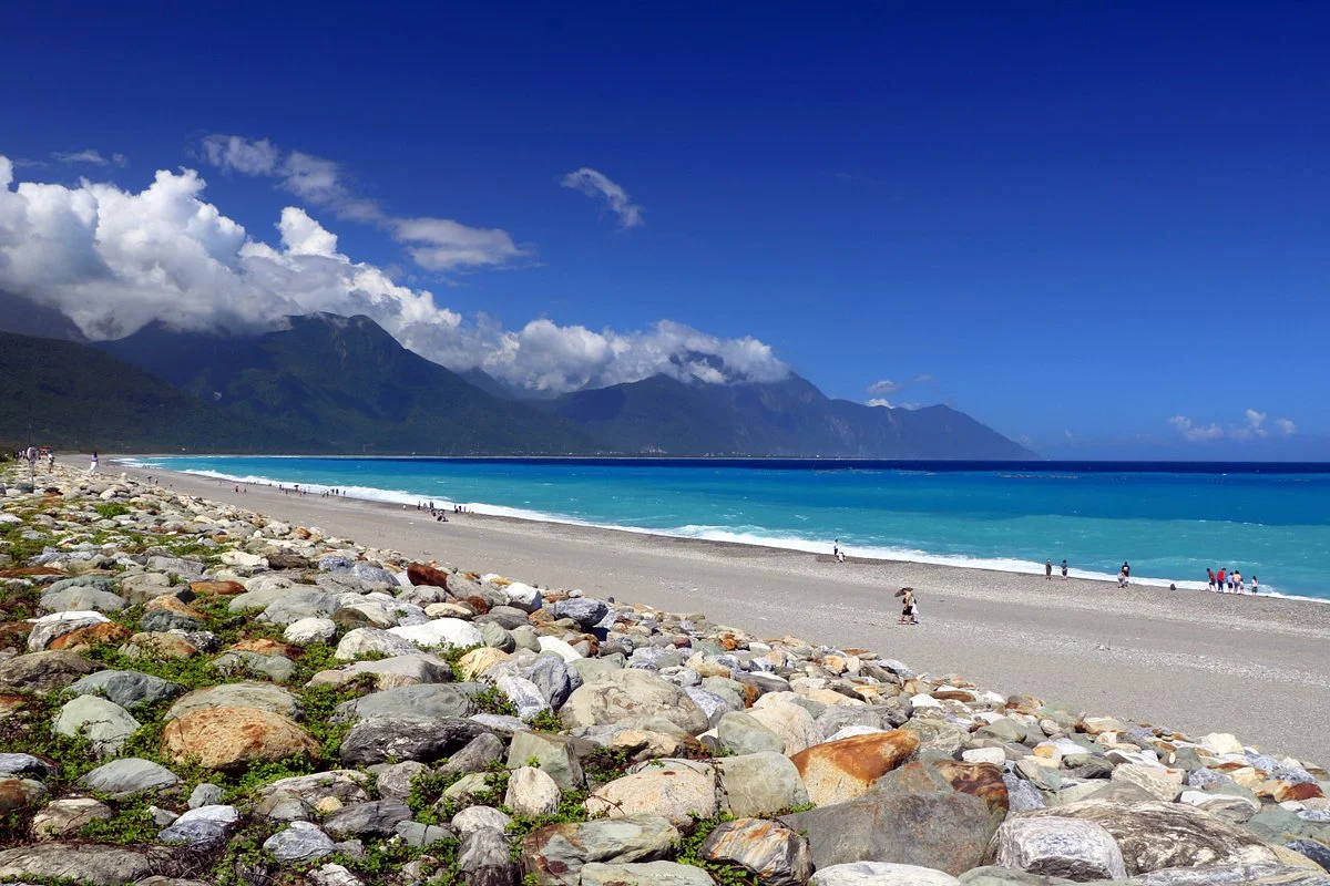 Qixingtan Beach