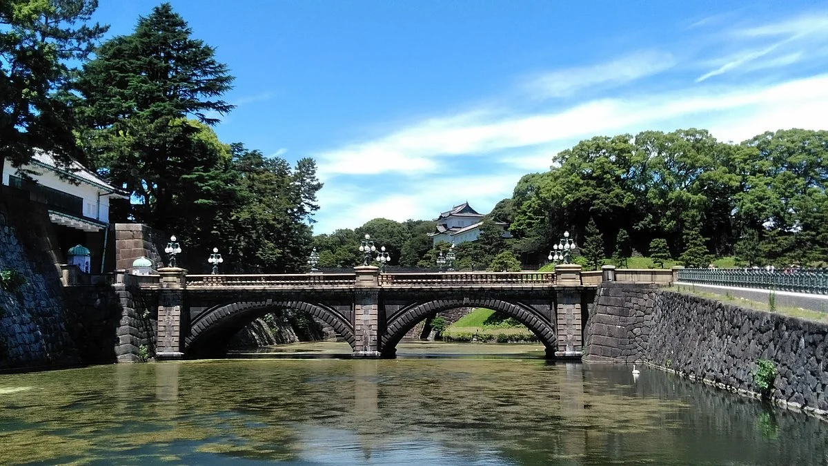 Two-tiered Bridge (Ni-ju Bashi)