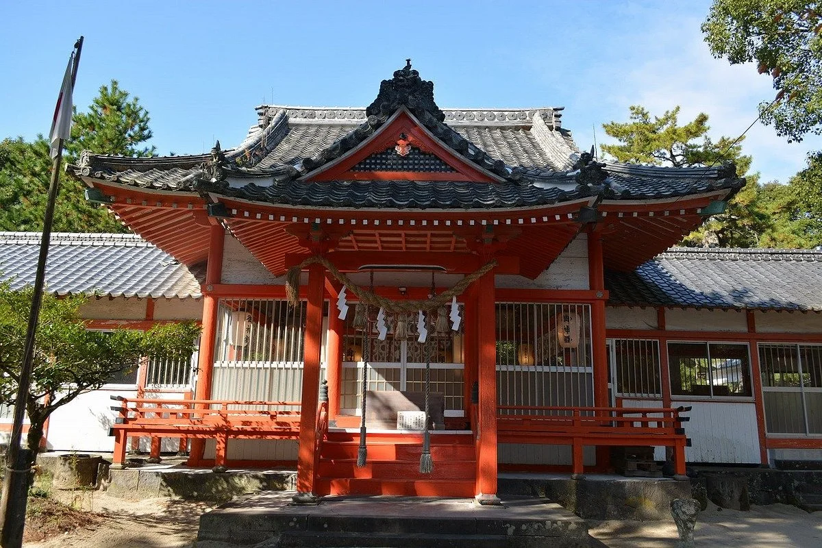 Hachiman Nadagu