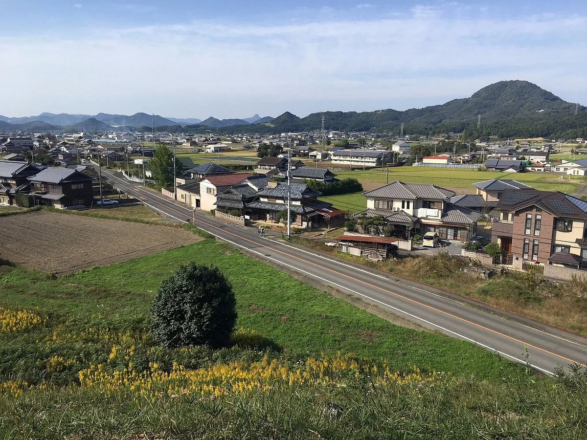 Tomita Chausuyama Tomb