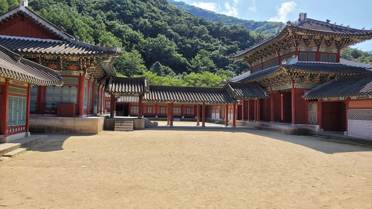 Mungyeongsaejae Open Set