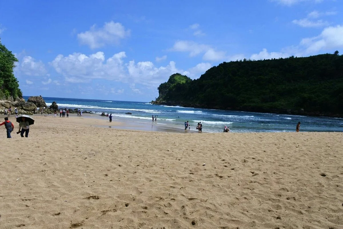 Pangi Beach