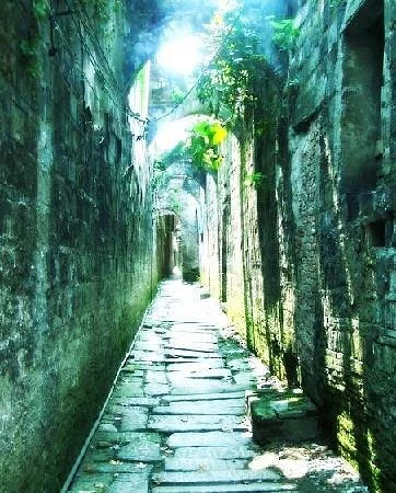 Ancient City Wall in Yiyang