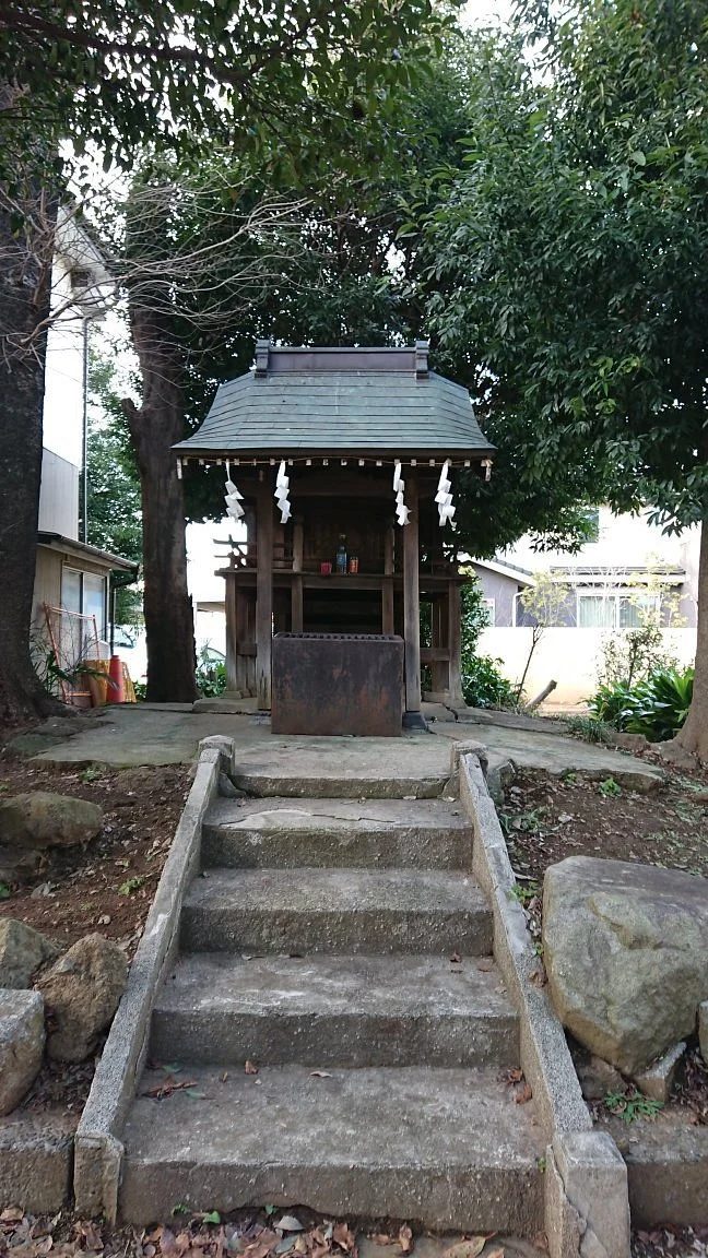 Uetake Inari Shrine
