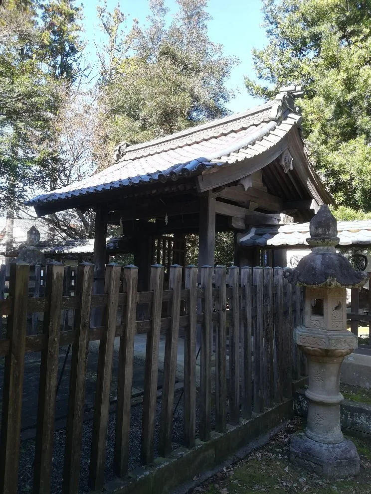Shimmeisha Chujaku Gate