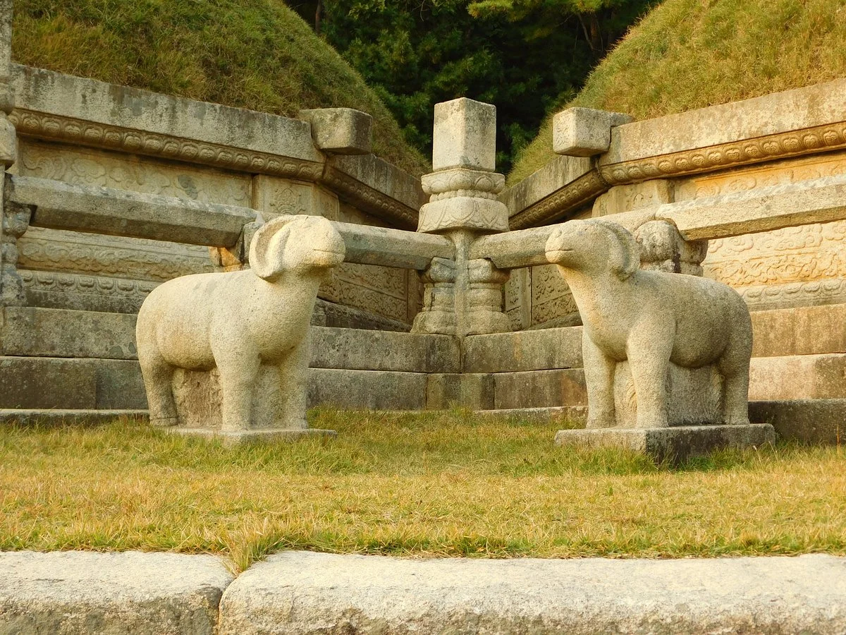 Tomb of King Kongmin