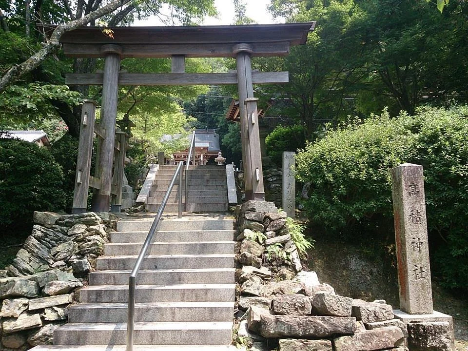 Takatsumi Shrine (Shimonomiya)